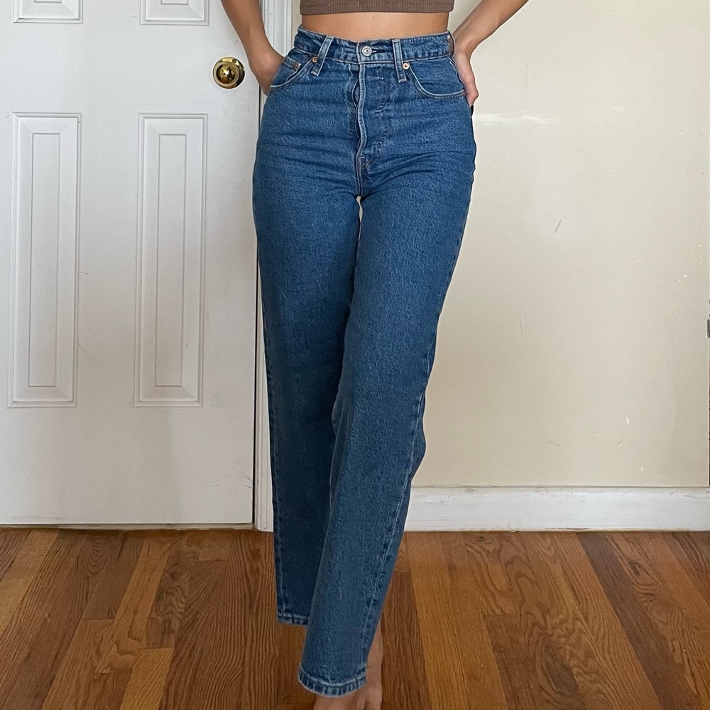 LEVIS RIBCAGE STRAIGHT ANKLE JEANS